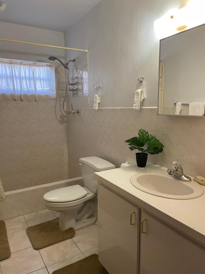 Luxurious One And Two Bedroom Villa Кристианстед Экстерьер фото